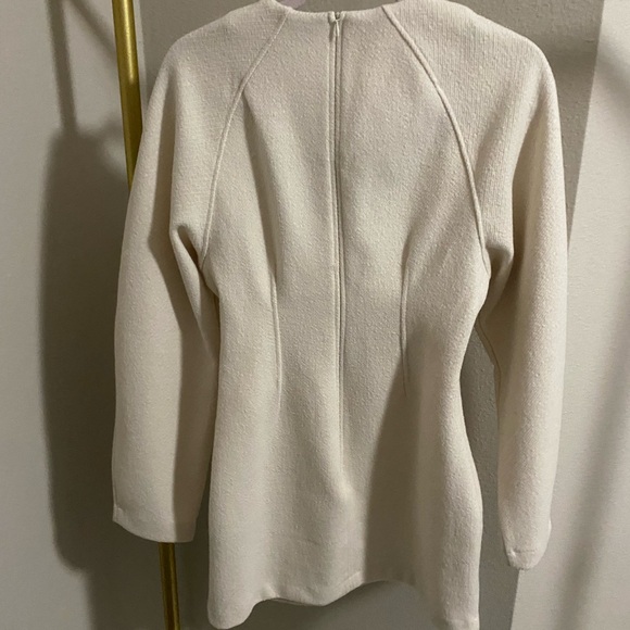 Voluminous Sleeve Dress - Picture 3 of 3